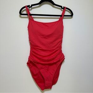 La Blanca Island Goddess Ruched One Piece Swimsuit Coral Scoop Neck Size 6 NWT